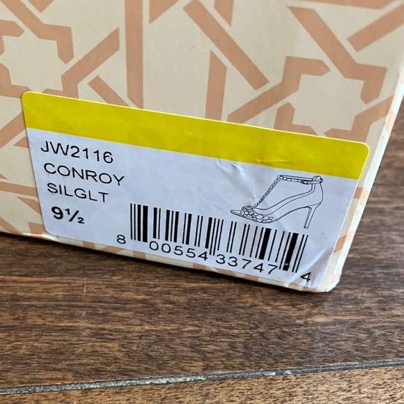 Badgley Mischka Jewel - Conroy Heels - Picture 8 of 9